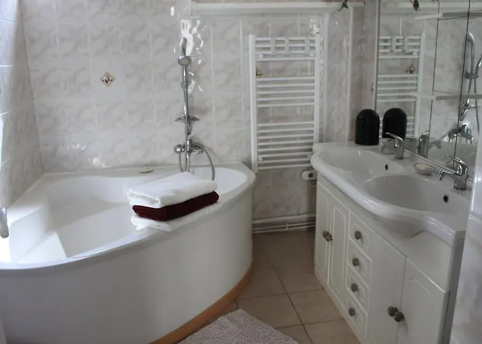 App. 6 Couchages 3 Stationnement Gratuit Apartment Beziers